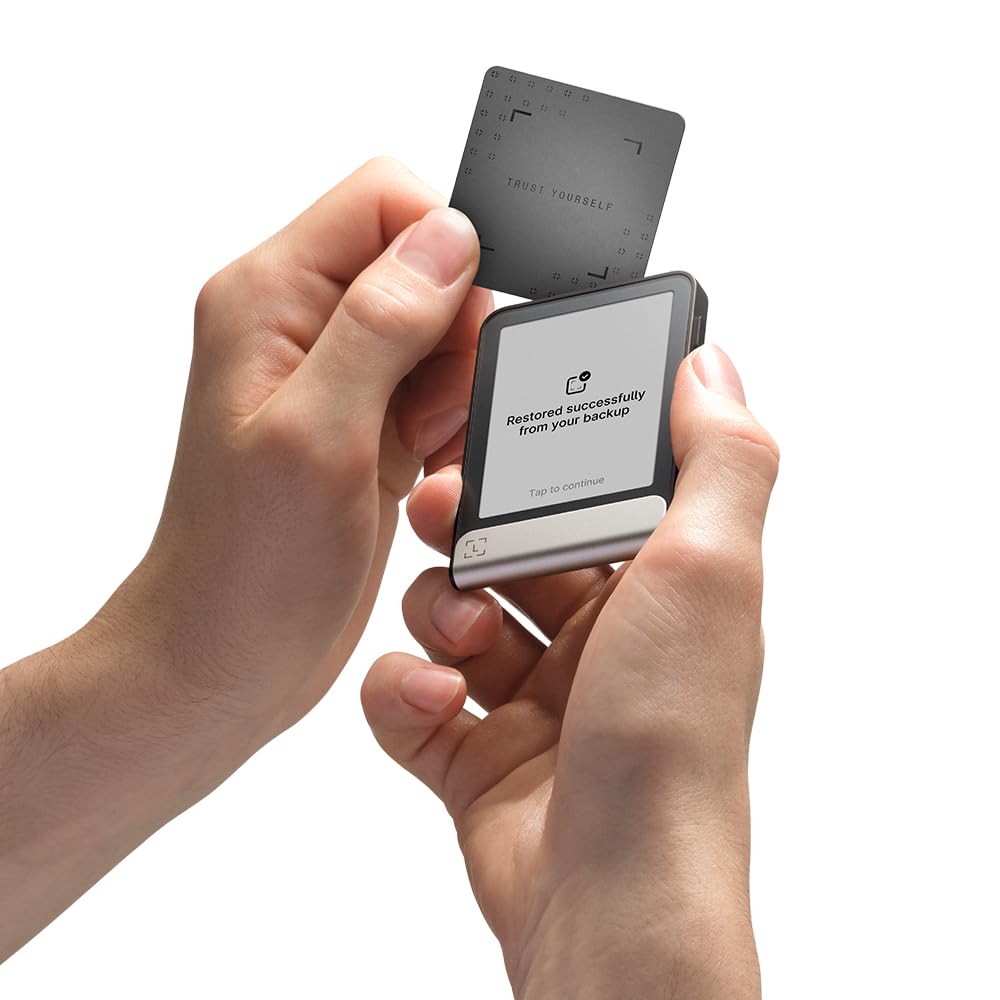 Ledger Flex + Magnet Folio (Bundle) - Now Including Ledger Recovery Key - Discover The World's Most intuitive Hardware Wallet, Enhanced with a Quick, Easy Backup Access